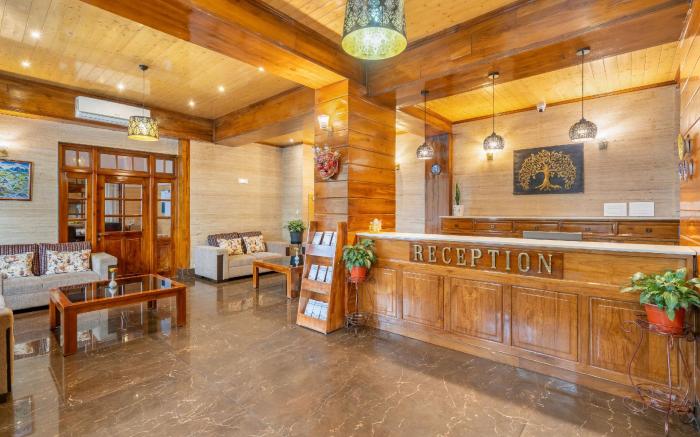 Summit Alpine Abode Hotel (5 mins from MG Marg)