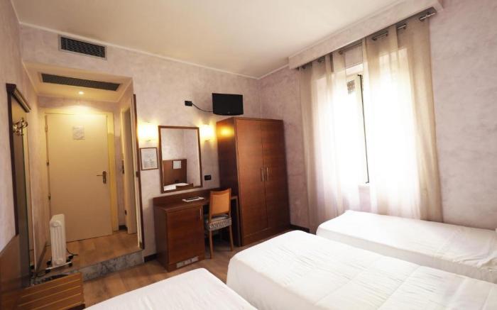 Hotel Osimar