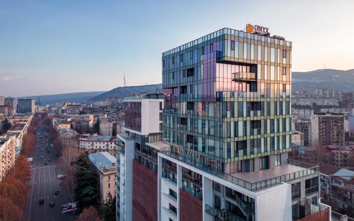 Onyx Hotel