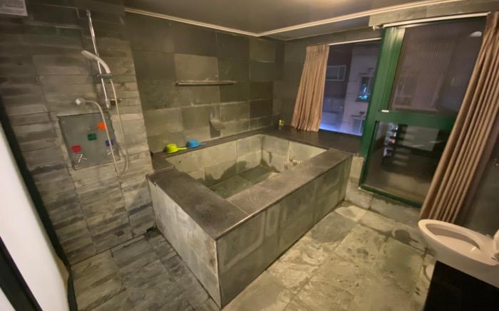 Jiaoxi Hotspring礁溪慕浴溫泉