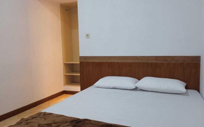 Gorland Hostel near GOR Satria Purwokerto Mitra RedDoorz