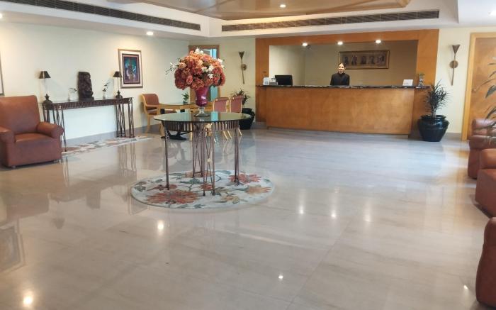 Hotel Ritz Plaza