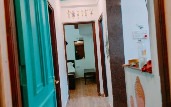 Ronne's 2BHK BAGA Apartment