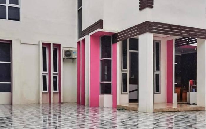 RedDoorz Plus @ Taman Madiun