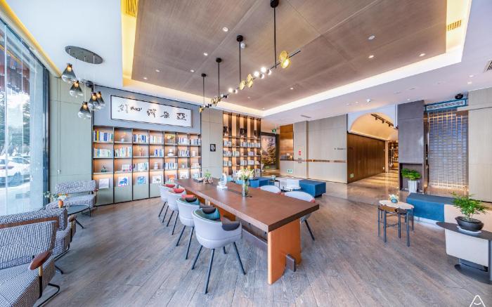 Atour Hotel Jincheng Development Zone Lanhua Road