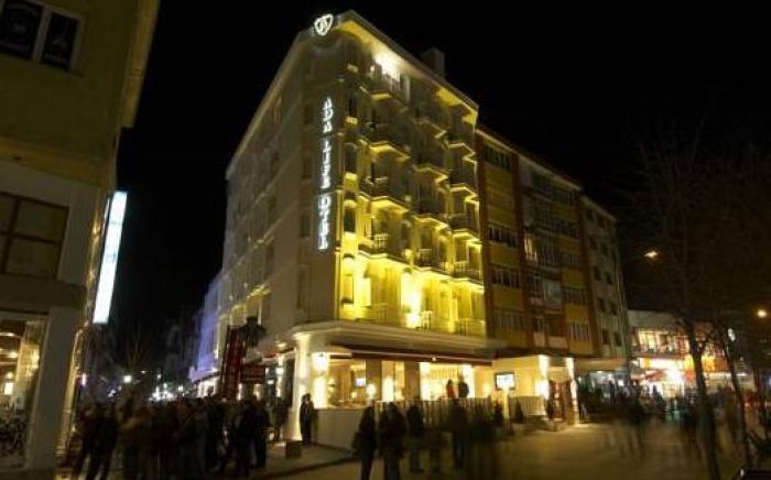 Ada Life Hotel