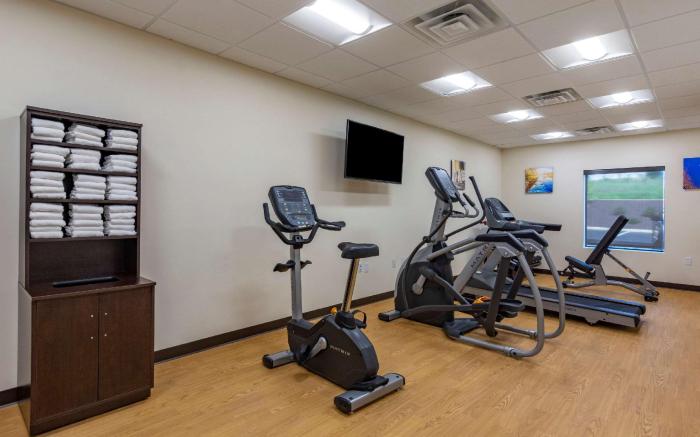Comfort Inn & Suites