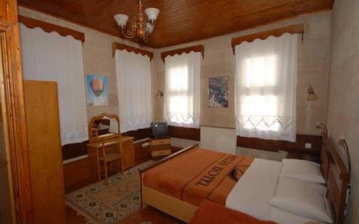 Melis Cave Hotel