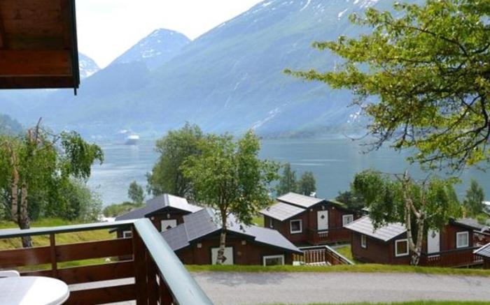 Grande Hytteutleige og Camping