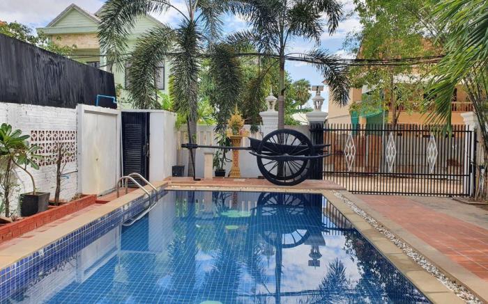 City Center Private Pool Villa by La San