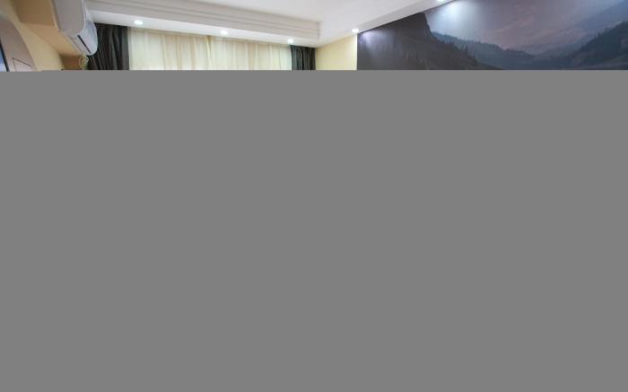 UPLUS Hotel Henan Luoyang Luolong District Longmen High-speed Railway Station Passenger Center