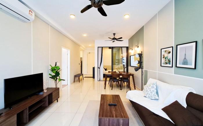 Ekocheras Elite Living: Designer Suite by Moka