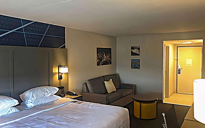 Comfort Inn & Suites Buffalo Airport