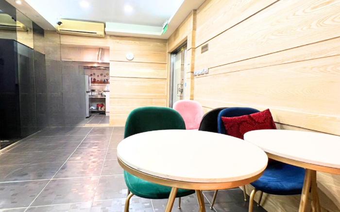 MRT Luxury Room with Big Window and Balcony