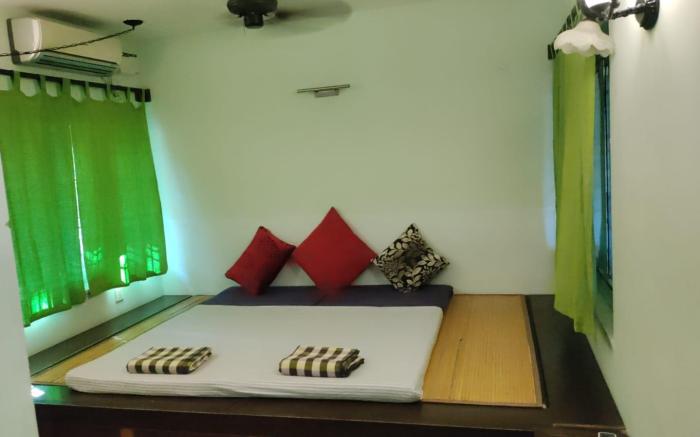 The Tea Road Hotel and Restaurant - Auroville Beach