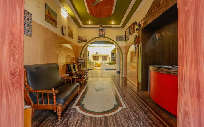 Hotel Hare Rama Hare Krishna