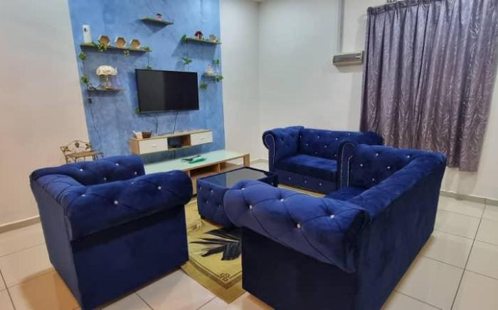 Flora Homestay Jenjarom