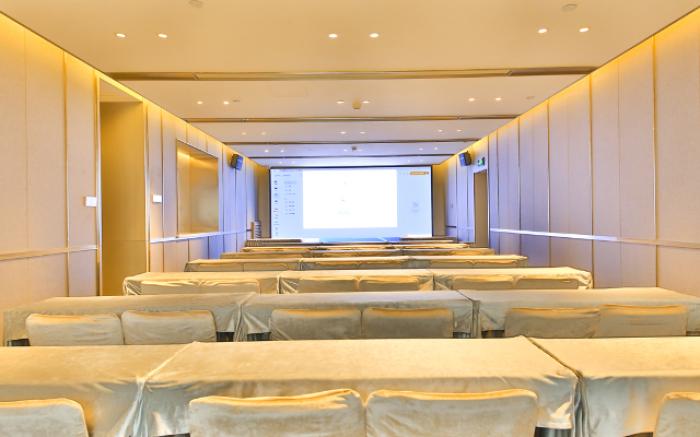 Borrman Hotel Guigang Life Port Garden Plaza High-speed Railway Station