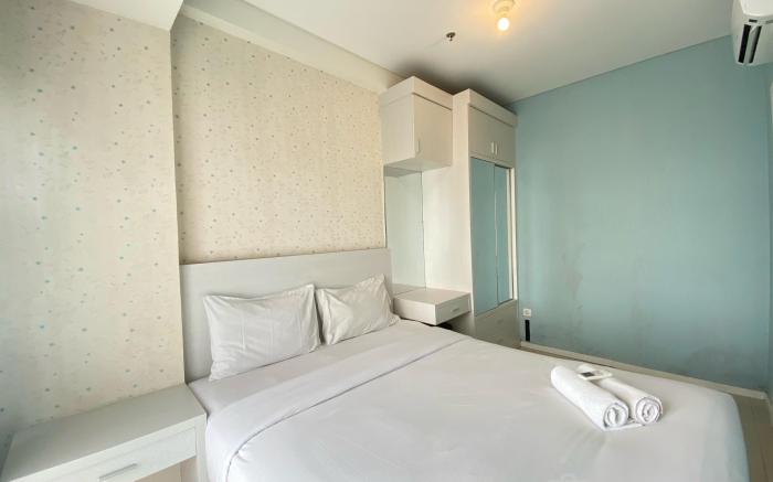 Cozy 2BR Apt at Parahyangan Residence By Travelio