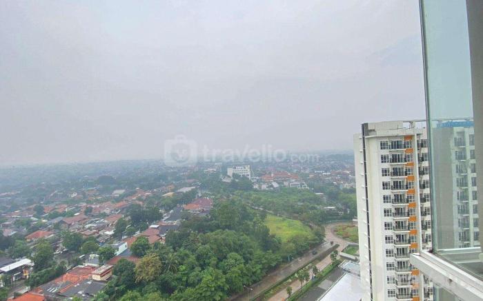 Warm Studio at Cinere Bellevue Suites By Travelio