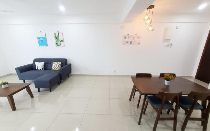 Modern  2BedRoom Suite 6pax@SKY CONDO JURU SENTRAL