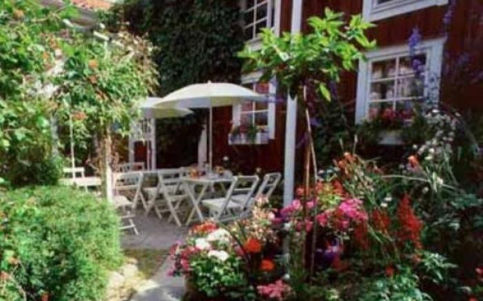 Garvaregarden Hotel , B&B och Cafe