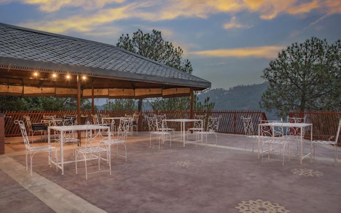 A Kasauli Ggaon by Echor