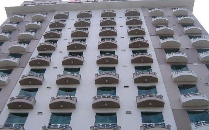 LA Hotel