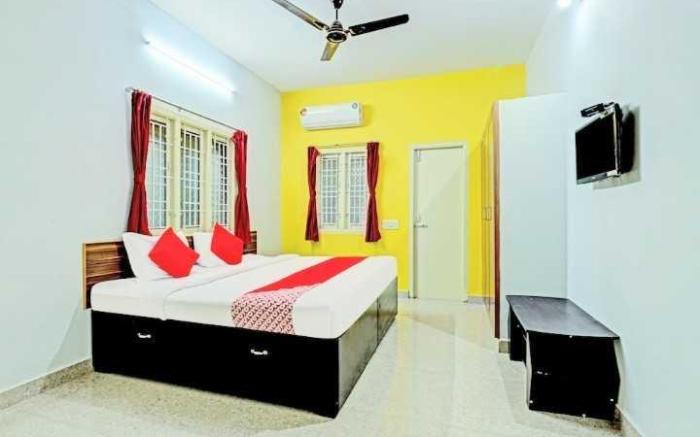 OYO HOME 89411 Daylight