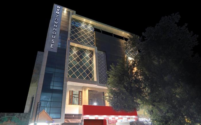 Hotel O Royal Stay
