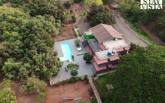 StayVista at El Parque with Pvt Pool