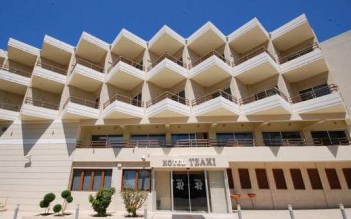 Tzaki hotel & restaurant Patras