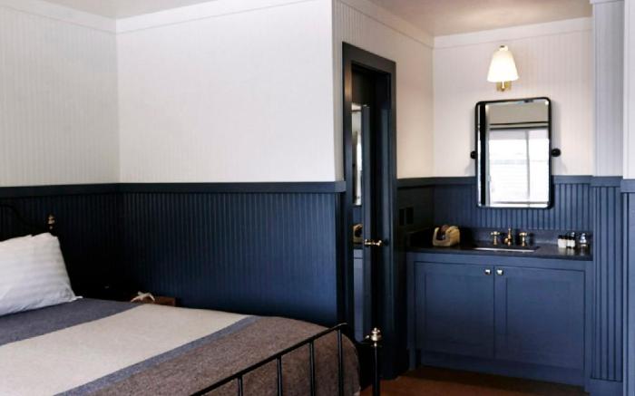Anvil Hotel