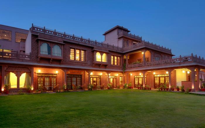 Treehouse Raj Bagh, A Boutique Heritage Hotel