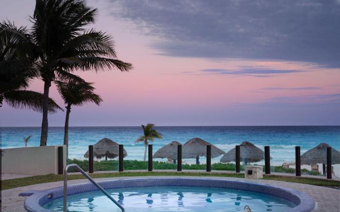 The Westin Lagunamar Ocean Resort Villas & Spa Cancun