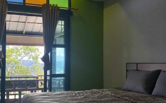 Phu Come Home Cliff Lodge & Homestay