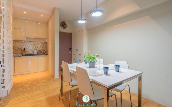 Cozy 2-bedroom for 4 pax with Pool | Subang Jaya