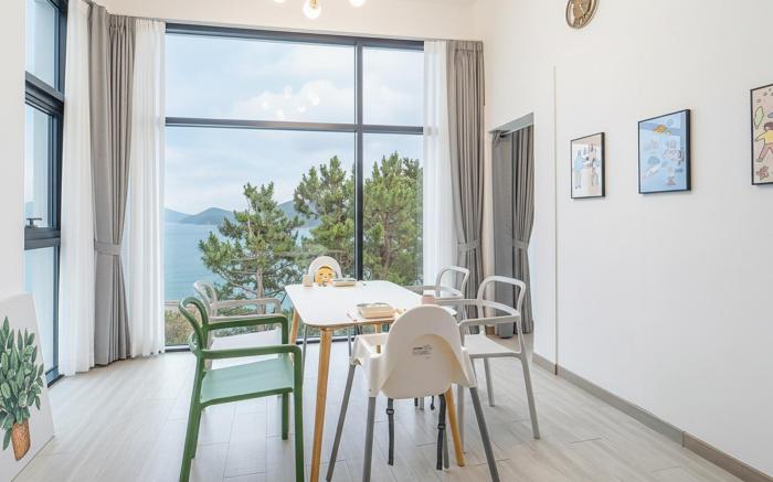 Yeosu Sea&Blue Family Pension