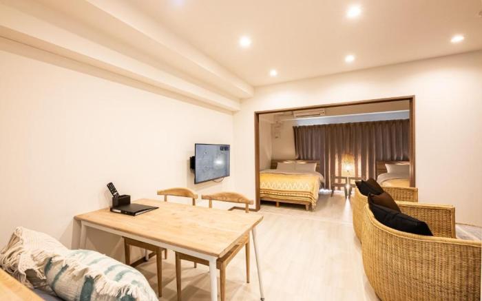 Tomariehotel & Condominium