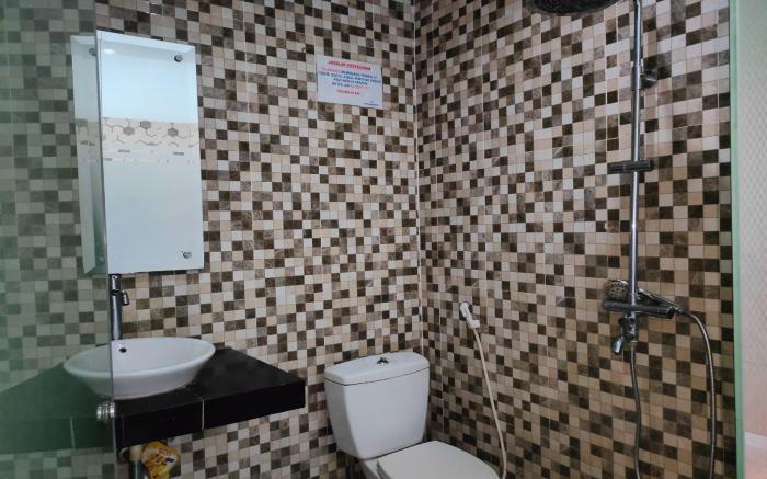 Lonari Hotel