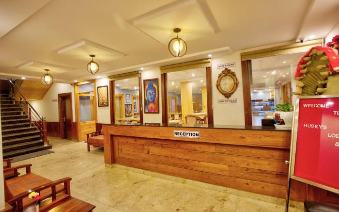 The Husky Lodge And Café