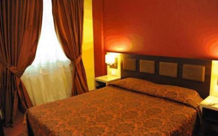 Rex Hotel