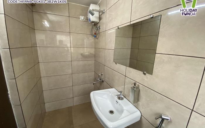 HOLIDAYFUNDA's Homestay - Khatri Bungalow - 3 BHK.