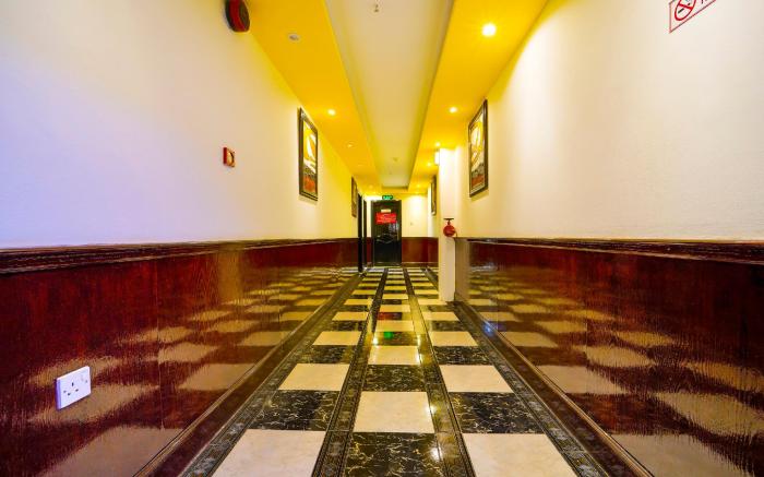 OYO 124 Al Salam Palace Hotel