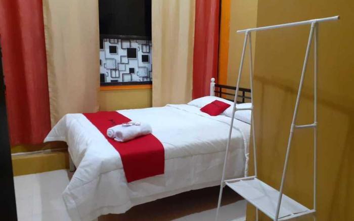 RedDoorz Syariah near Exit Toll Ngemplak Solo