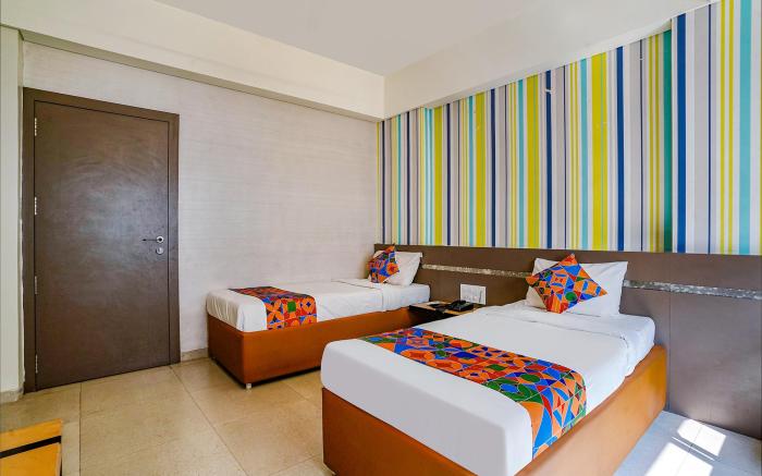 FabHotel Gargi Deluxe - Nr. Raja Dinekar Musuem