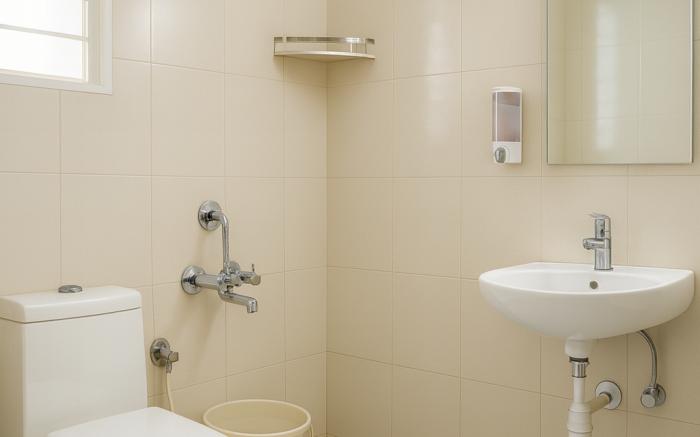 Hop Inn Service Apartment Hotel