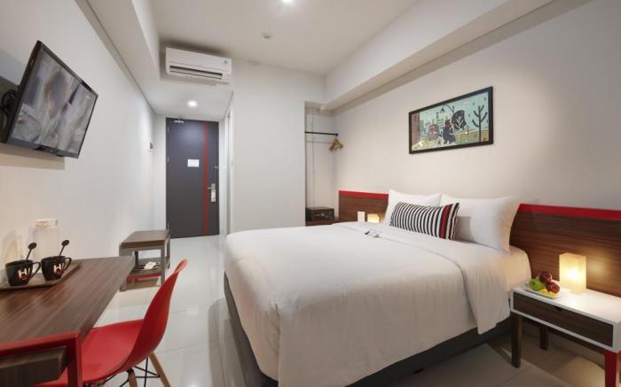 HI HOTEL SENEN