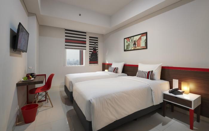 HI HOTEL SENEN
