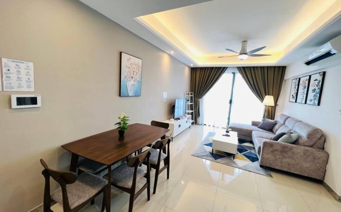 Amazing Sea View 2BR unit at R&F Princess by ANJU